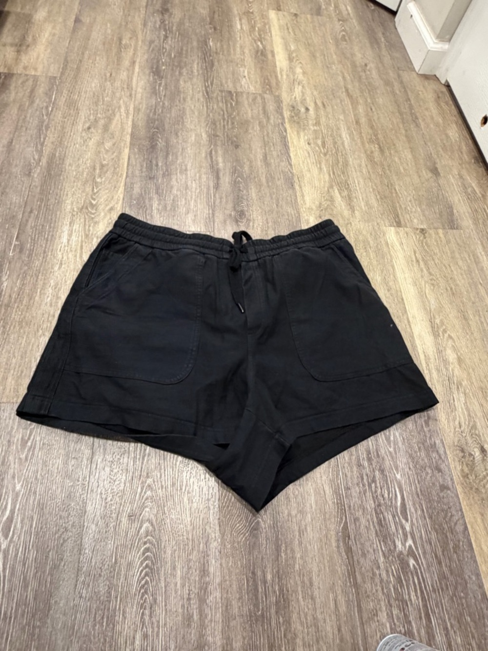 Athleta Black Women's Farallon Shorts